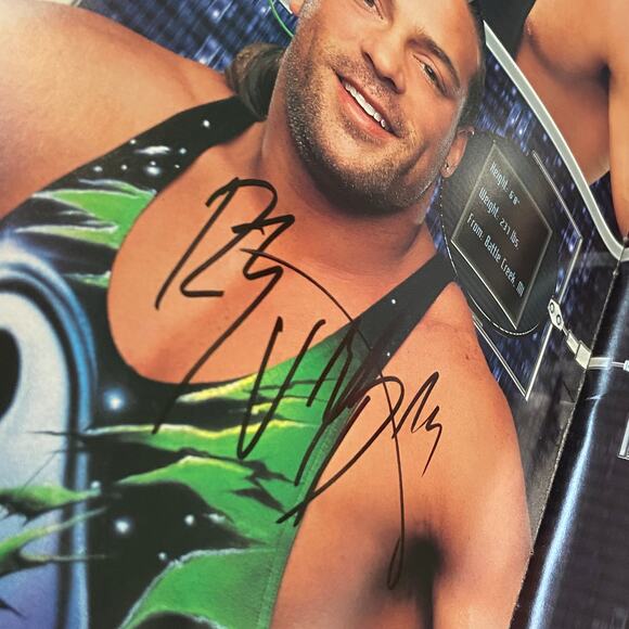 Vtg WWE Official Souvenir Program 2002 Signed Rob Van Dam Victoria Wrestling - Picture 3 of 7